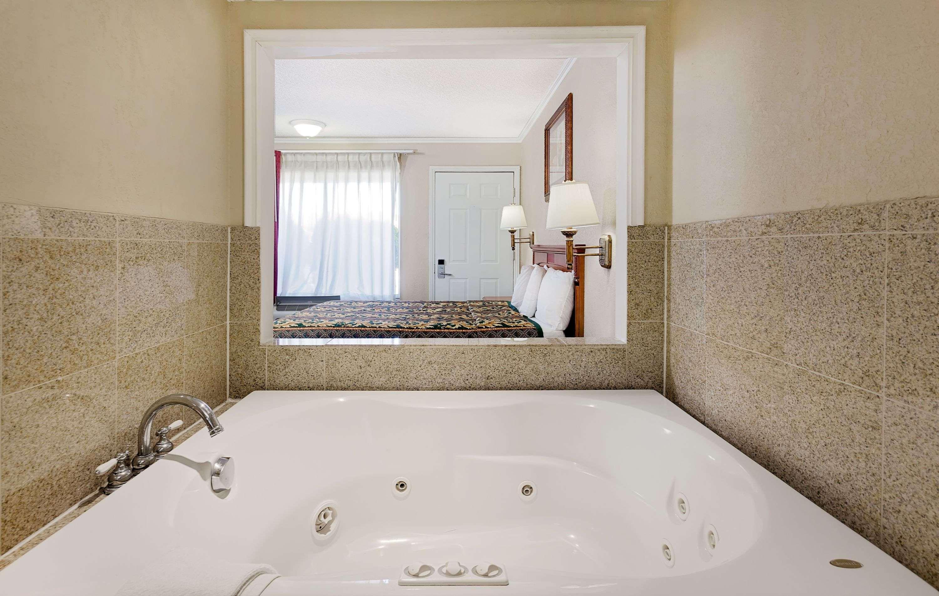Knights Inn Palmdale Bagian luar foto